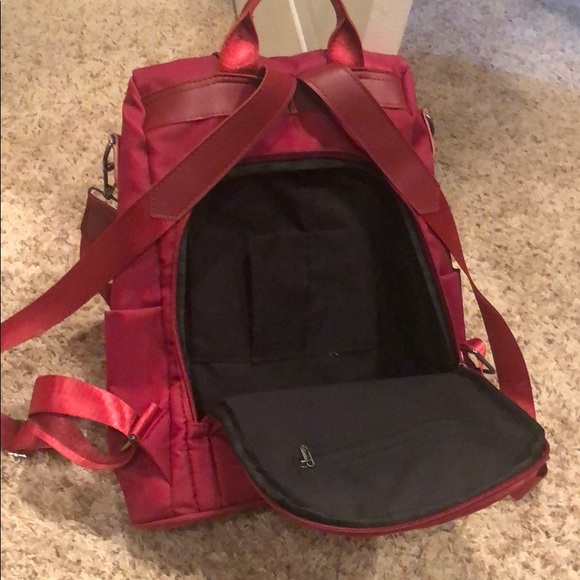 Backpack 🎒 - Picture 4 of 5